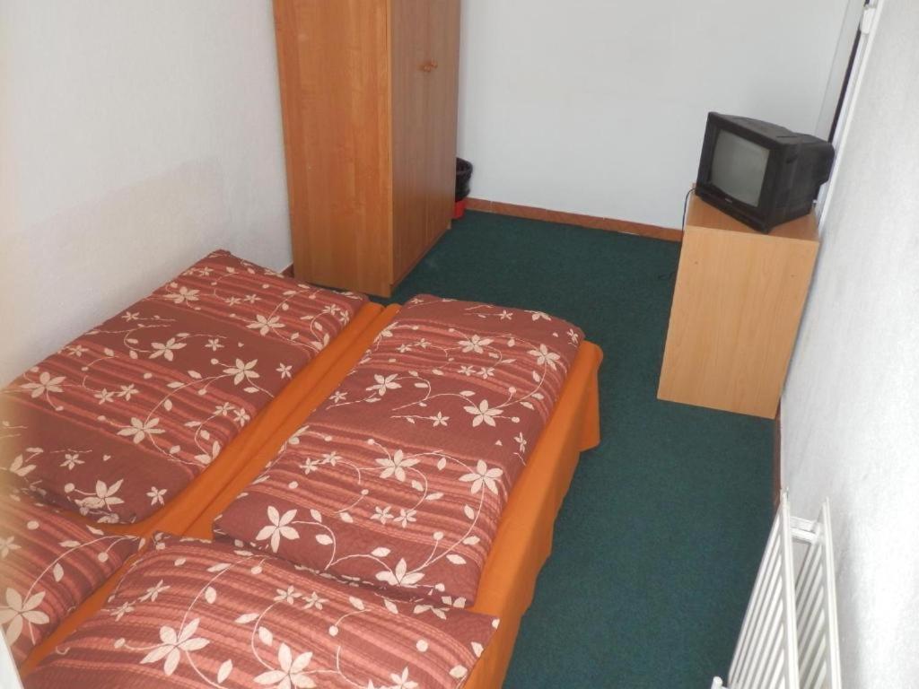 Ubytovna U Hospudky Ostrava Ngoại thất bức ảnh